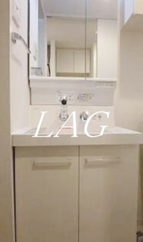 洗面設備　洗面台です。