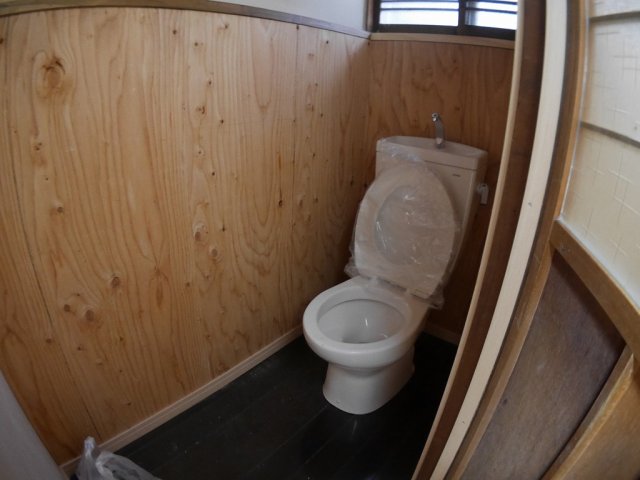 トイレ　シンプルで使いやすいトイレです