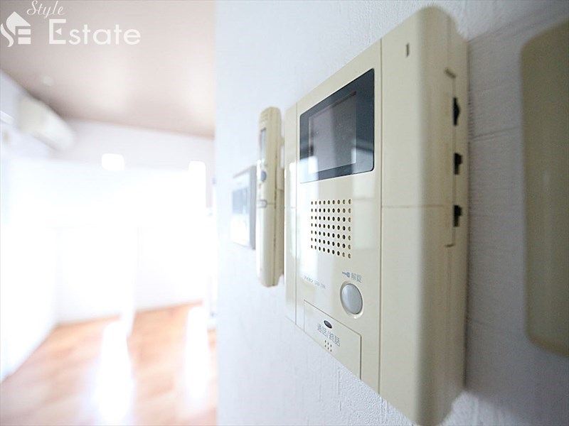 セキュリティ　モニター付きインターホン