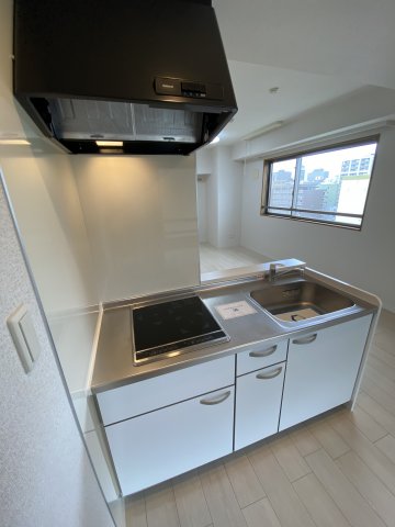 キッチン　同物件内別部屋の写真になります※現況優先