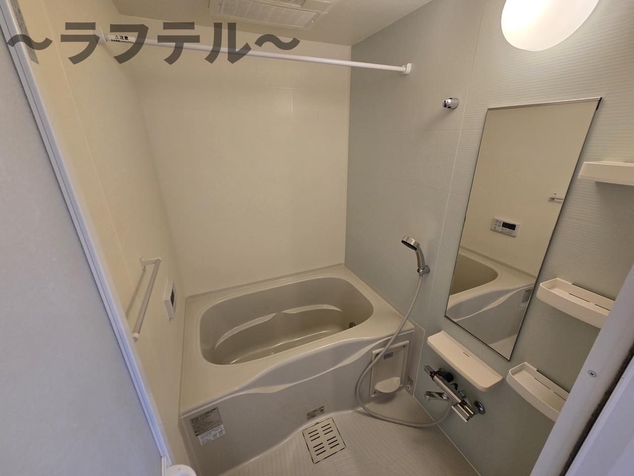 バス・シャワールーム　別部屋イメージ写真