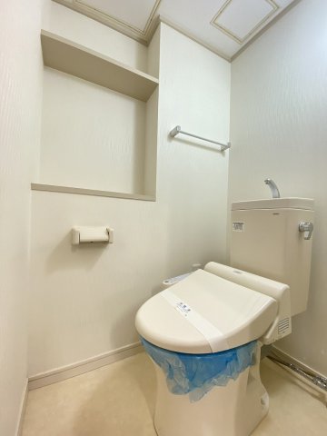 トイレ　☆温水洗浄便座付き☆※参考写真
