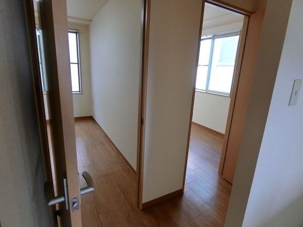 その他　※写真は４階同号室です。