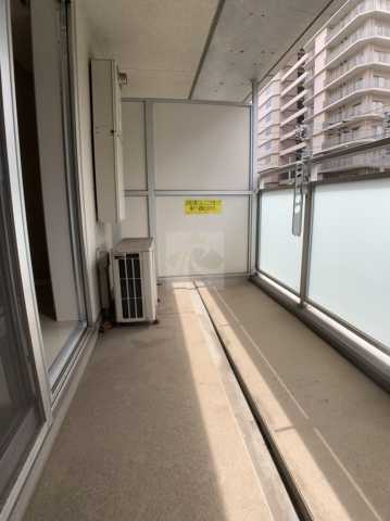 バルコニー　コンフォリア東池袋WEST