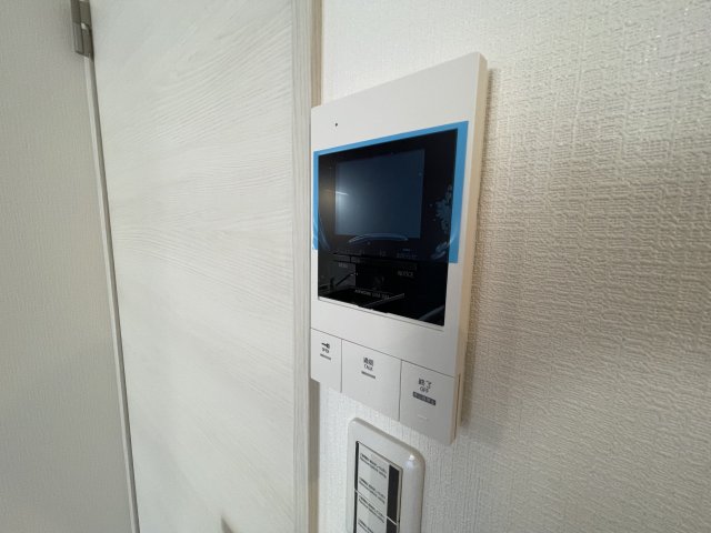 セキュリティ　モニター付きインターホン