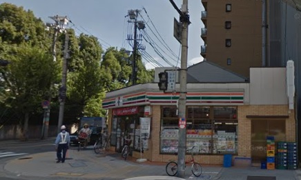 コンビニ　セブンイレブン 大阪上町店（コンビニ）まで137m