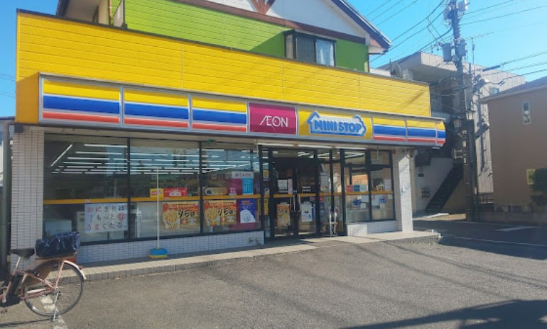 コンビニ　ミニストップ 下矢切栄町店（コンビニ）まで725m