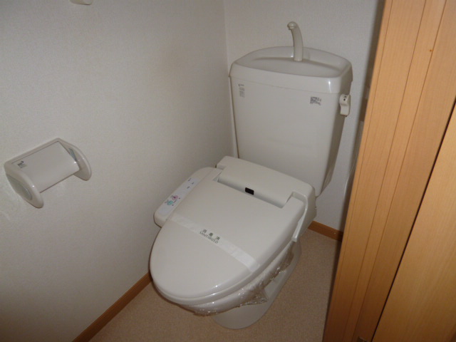 トイレ　シャワー付きトイレ