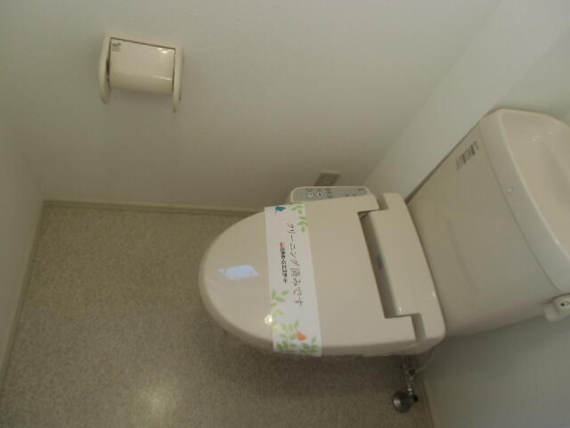 トイレ　別号室参考写真