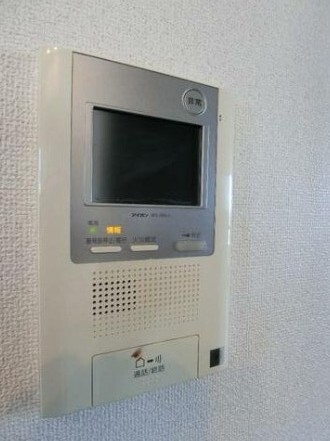 セキュリティ　モニター付きインターホン