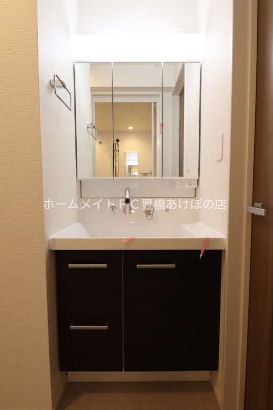 洗面設備　同型完成モデル