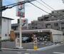 コンビニ　セブンイレブン曲本5丁目店（コンビニ）まで131m