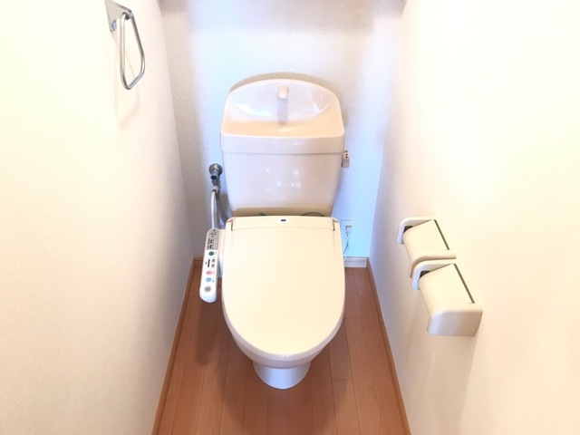 トイレ　シャワー付トイレ
