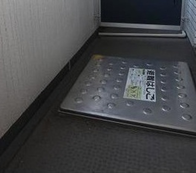 バルコニー　バルコニーあります