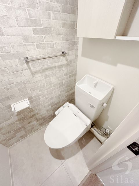 ＪＲ東海道本線 尼崎駅 徒歩14分 3階建 築4年のトイレ写真