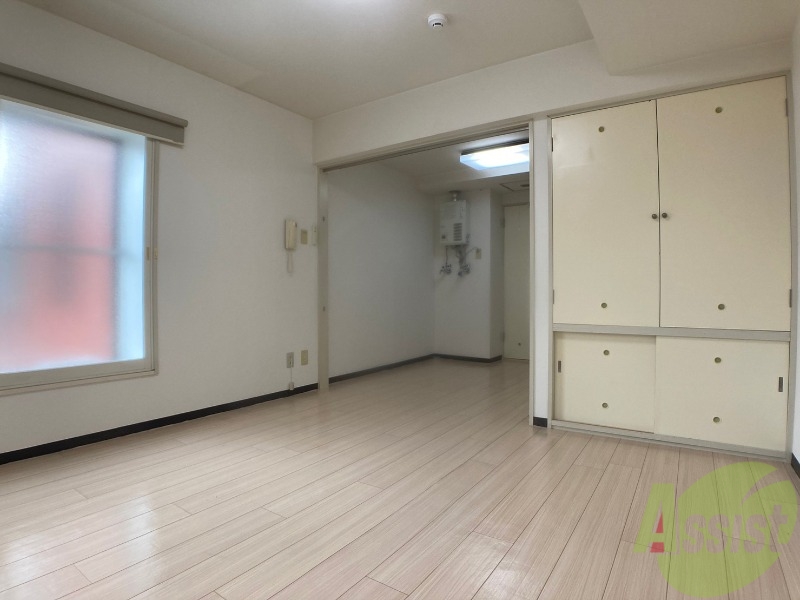 居室・リビング　明るいお部屋は気持ちよく過ごせそうですね。