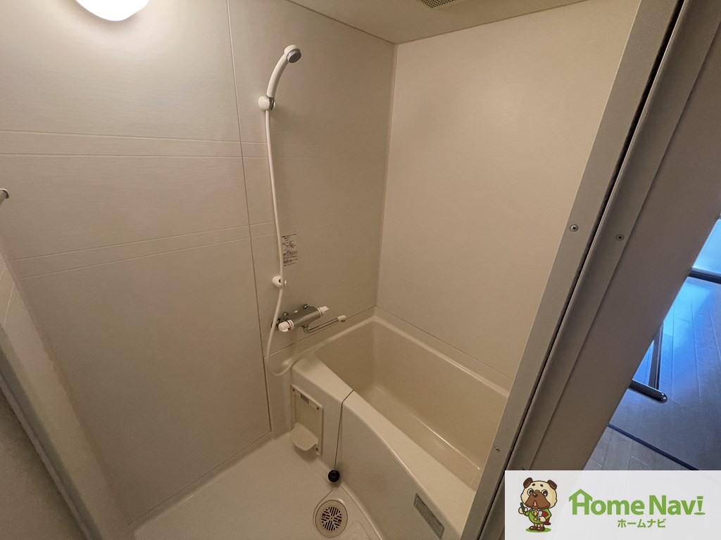 バス・シャワールーム　YouTube検索「聖和マンション弐番館」で案内動画が視聴可