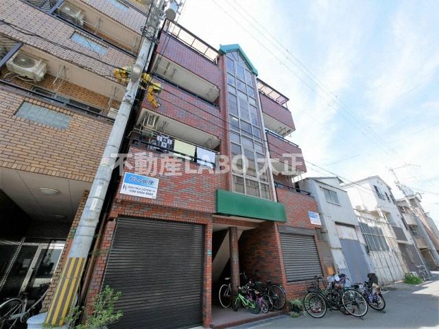 【大阪市港区田中のマンションの建物外観】