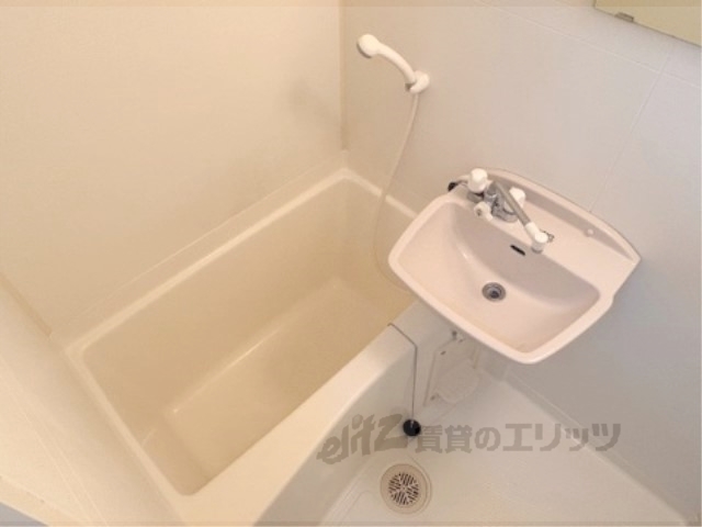 バス・シャワールーム　ユニットバス