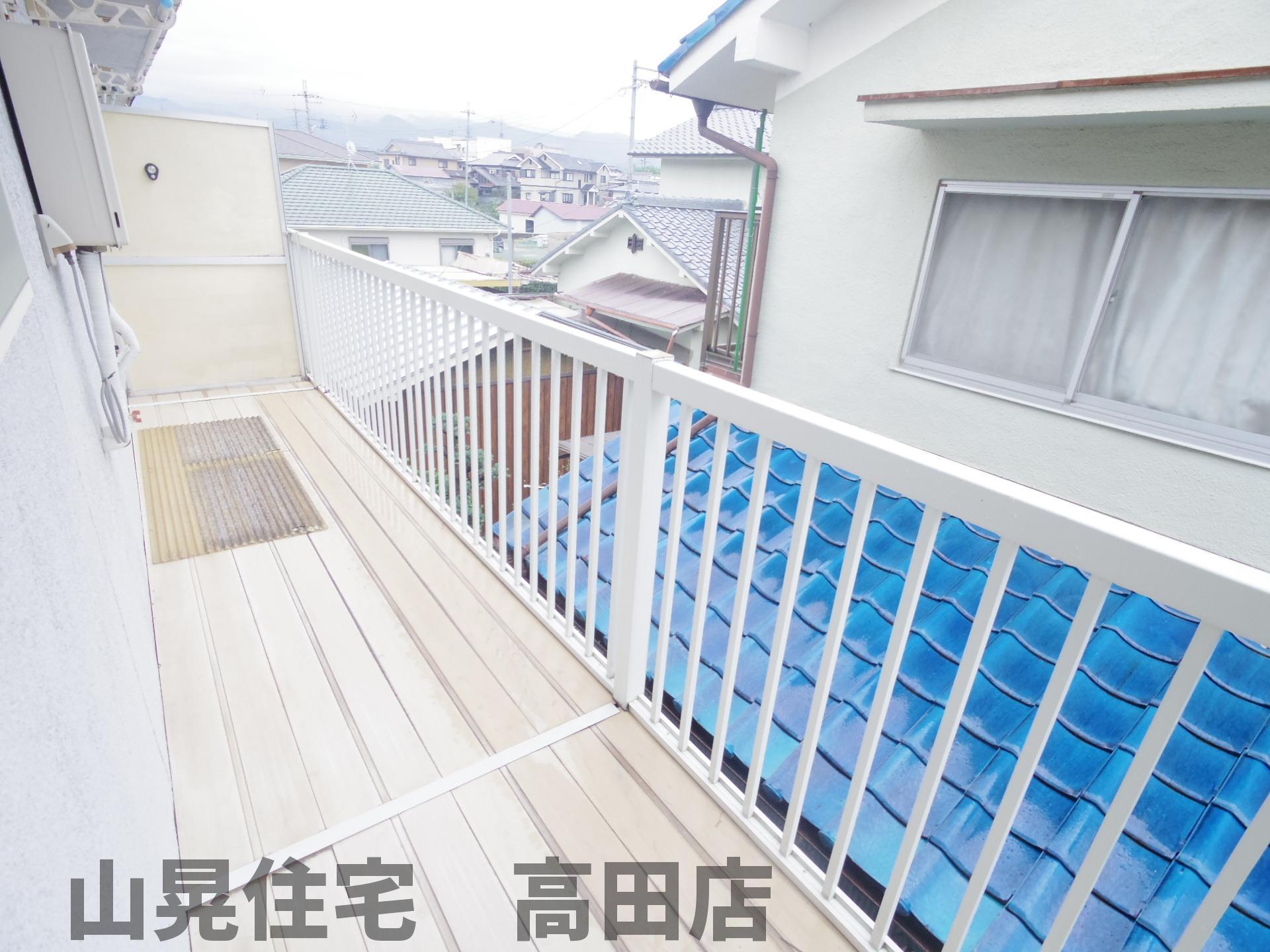 バルコニー　バルコニーも広々(^_^)v