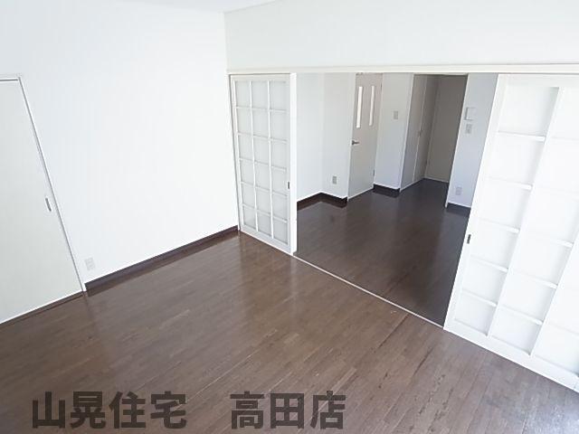 居室・リビング　シックな配色☆彡