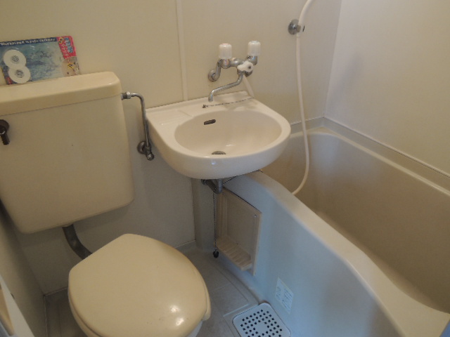 バス・シャワールーム