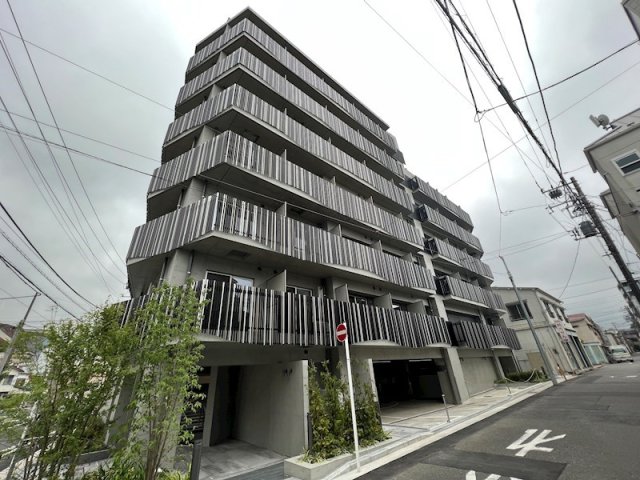 AELL横浜吉野町の建物外観