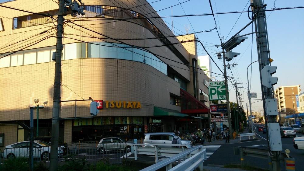 【エンゼルプラザ瀬田駅前のスーパー】