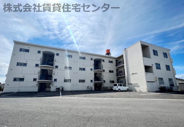 小堀マンションの建物外観