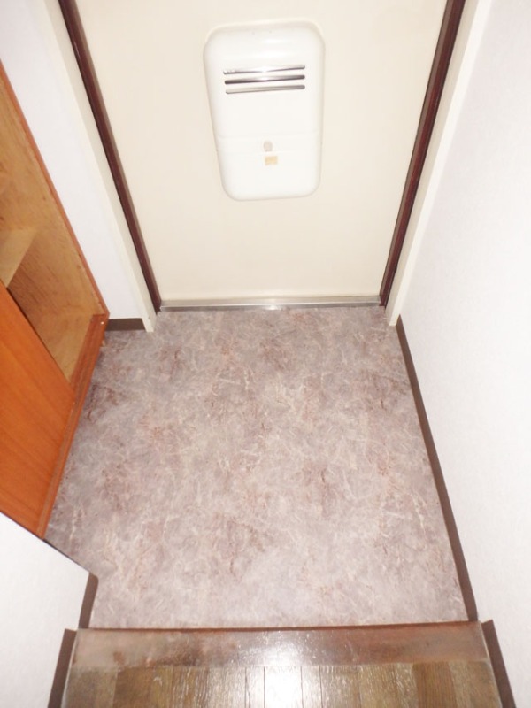 玄関　（イメージ）