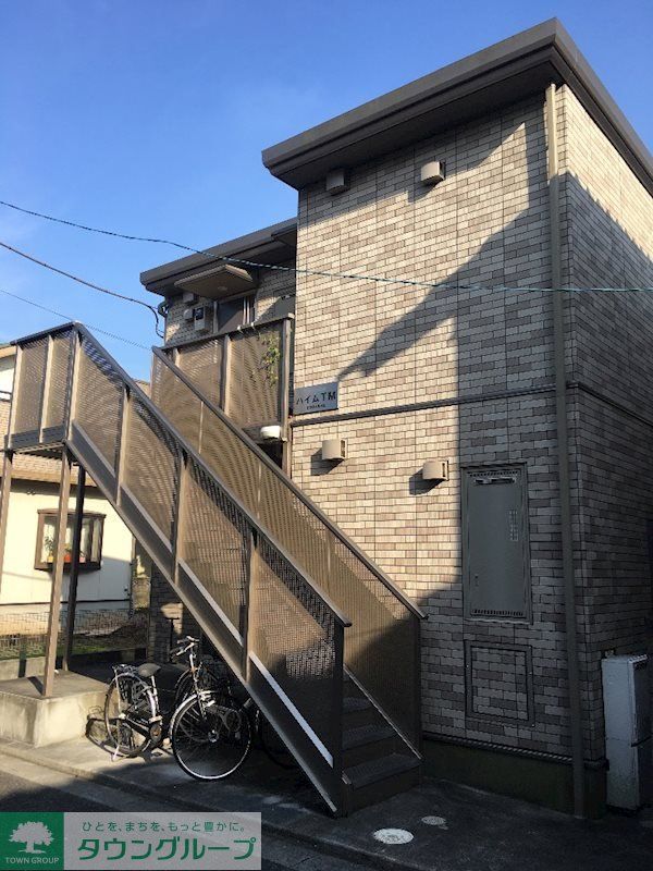 【南埼玉郡宮代町宮代のアパートの建物外観】