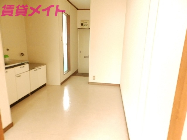 居室・リビング　同タイプ部屋写真です。