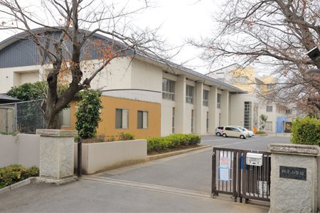 小学校　取手市立取手小学校（小学校）まで919m
