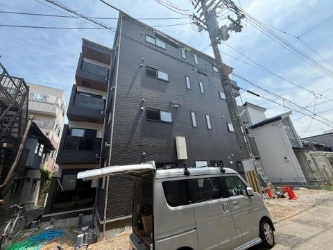 建物外観　建築現場