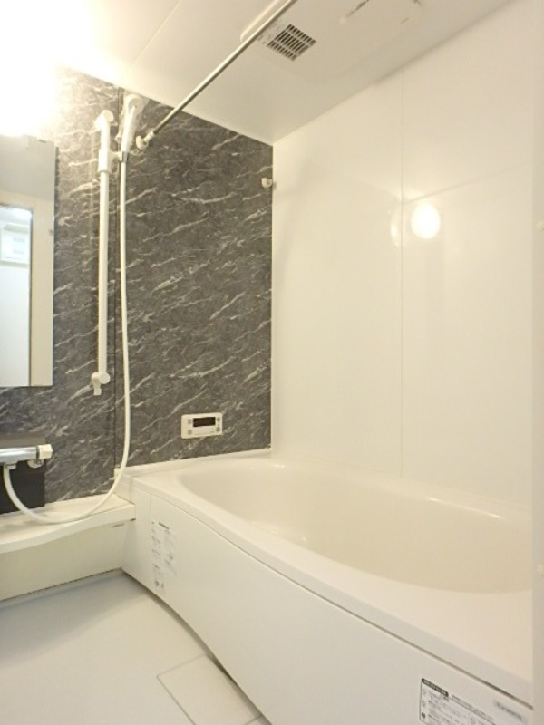 バス・シャワールーム　図面と現状に相違がある場合には現状を優先