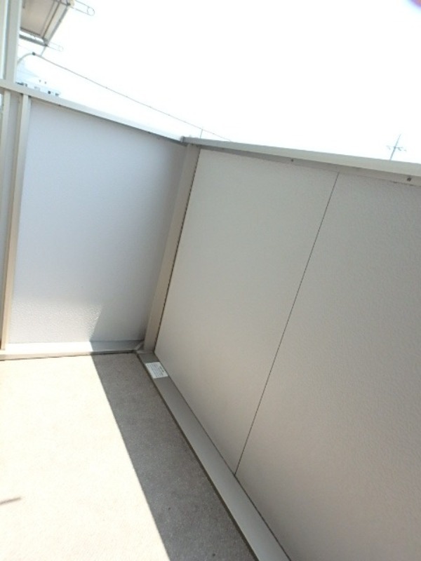 バルコニー　図面と現状に相違がある場合には現状を優先