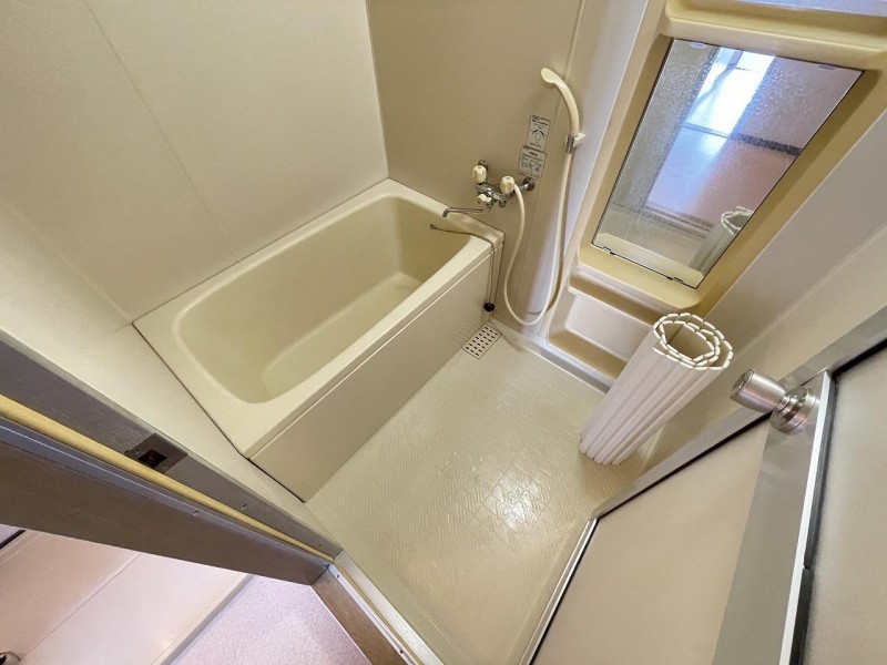 バス・シャワールーム　浴室
