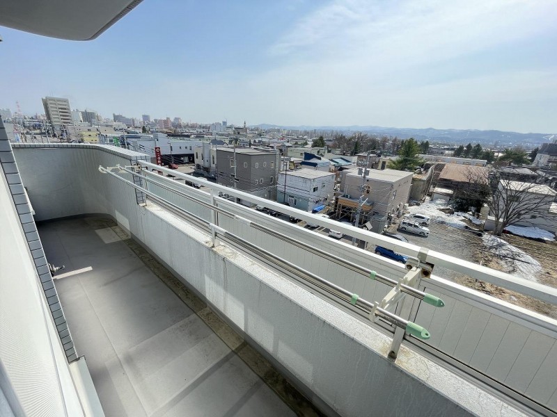 バルコニー　バルコニー