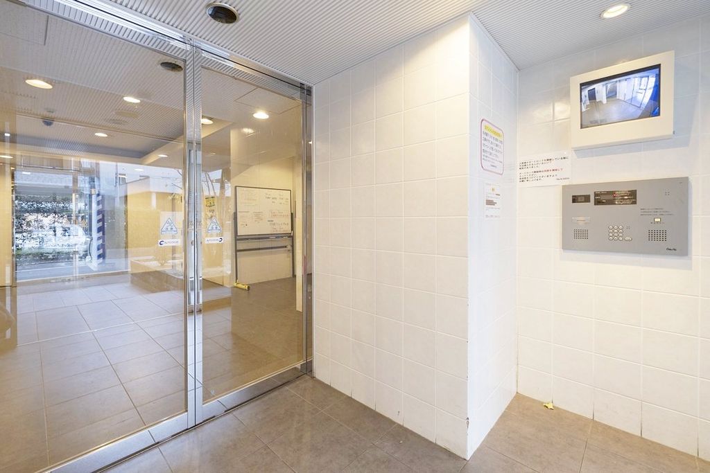 エントランス　オートロック