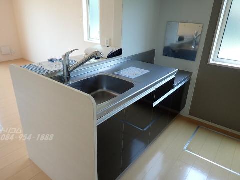 キッチン　キッチン（イメージ）