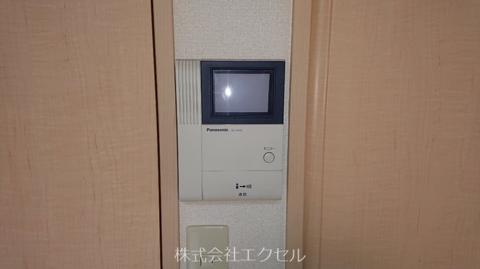 セキュリティ　TVモニターホンで来訪者の確認ができます