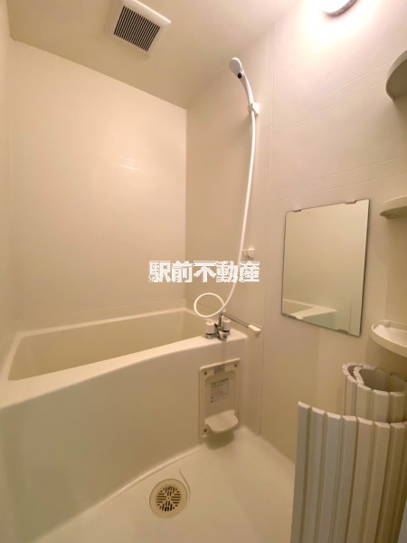 バス・シャワールーム　別部屋写真流用