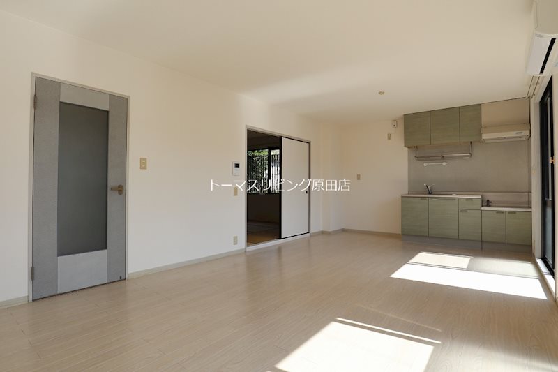 居室・リビング　102号室写真