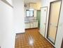 セキュリティ　キッチン周りも広め