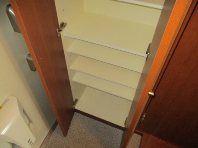 収納　大きなシューズボックスです