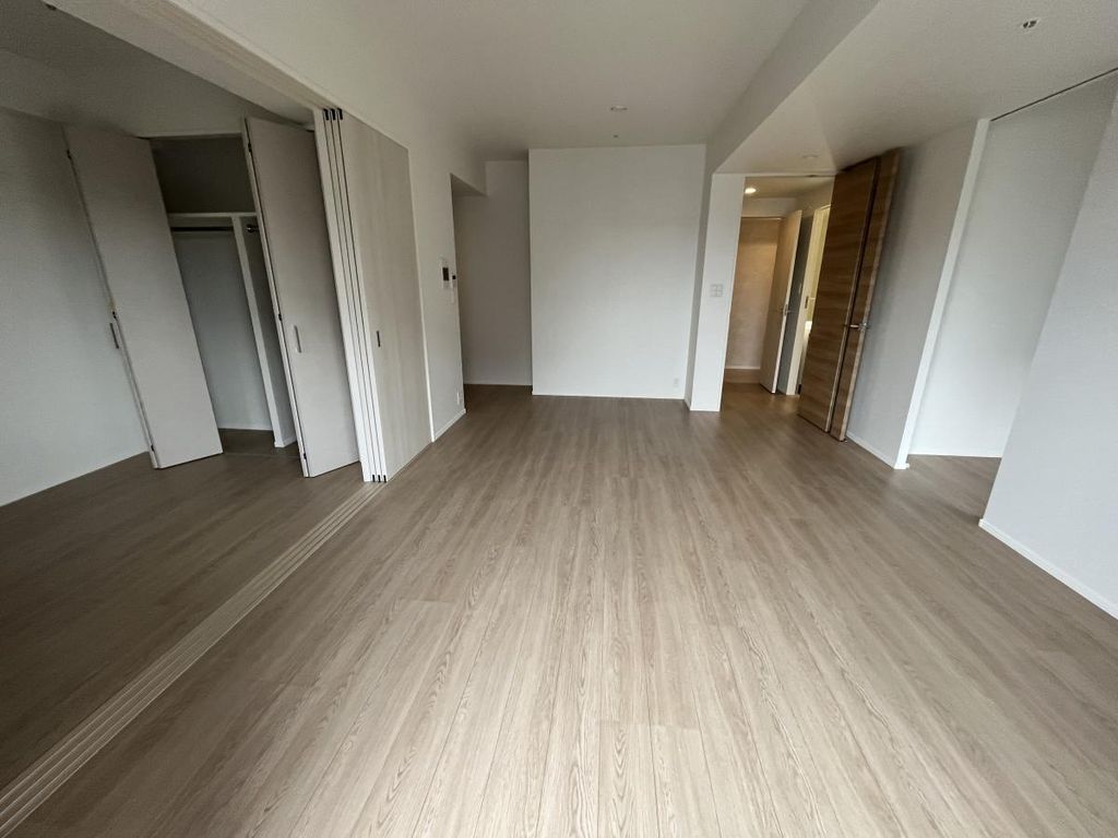 居室・リビング　同一施工会社イメージ写真