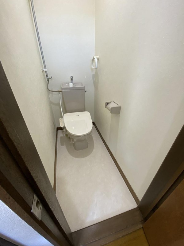 トイレ　トイレ