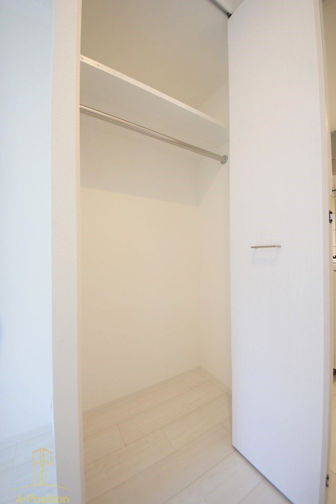 収納　エスリード南森町ラグシス