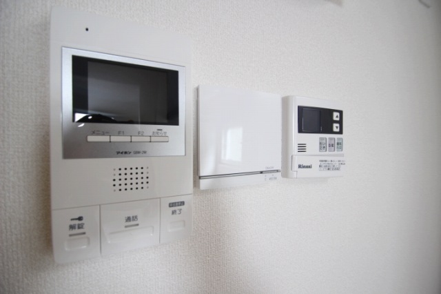 セキュリティ　同物件、別号室の写真