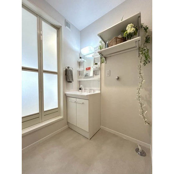 洗面設備　※画像は家具設置イメージです。実際に家具は付きません。